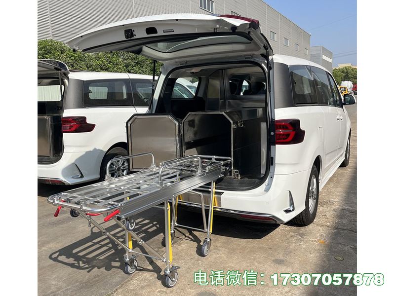 尸库遗体转运车是尸库专用遗体转运车辆，采用尸库专属底盘打造，配备遗体固定、密封、低温防护等专业设施，运行稳定、操作专业，卫生防腐、防漏防污，符合殡葬行业标准与尸库作业规范，适配尸库各类遗体转运场景，包括尸库内转运、尸库与交接站/殡仪馆转运等，可有效保障遗体完整性，兼顾庄重性与实用性，是尸库日常作业的核心转运设备。