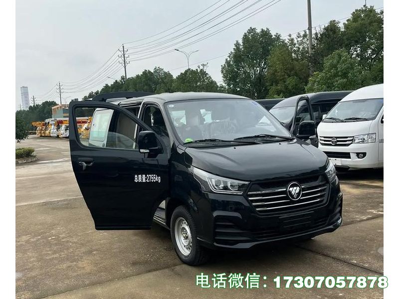 新能源殡仪车是殡葬专用环保节能转运车辆，采用新能源底盘打造，搭载高效电机与大容量电池，零排放、低噪音、能耗低，符合环保政策与殡葬行业规范，配备遗体固定、消毒、密封等专业设施，运行稳定、操作便捷，防渗漏、防污染，适配医院、殡仪馆各类遗体转运场景，庄重得体、环保高效，可有效降低殡葬转运成本，兼顾环保性与实用性，是殡葬行业绿色转型的核心优选设备。